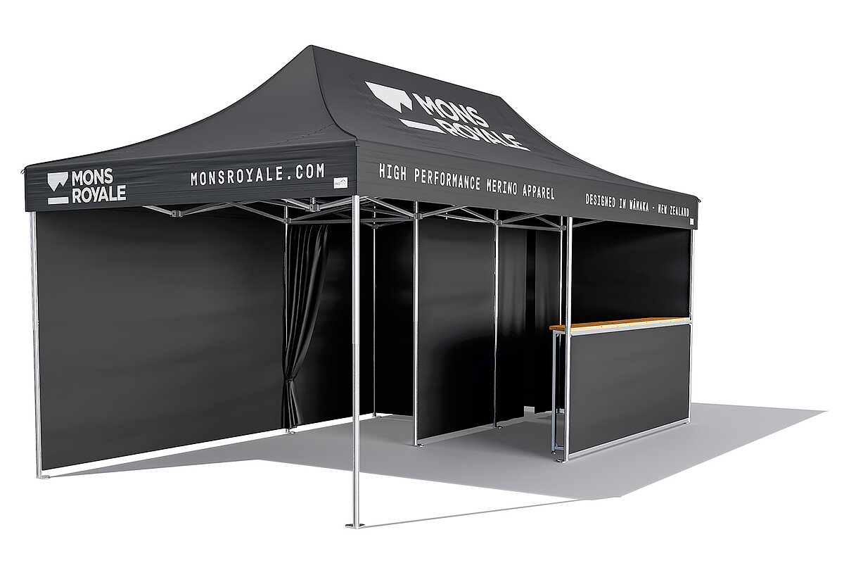 Eine Beispiel-Konfiguration für ein Outdoor-Messezelt mit Doppelkabine und Bartheke.