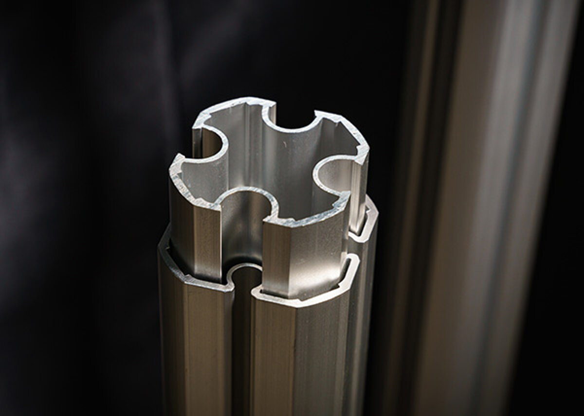 A close-up of the 16-edged omega profile