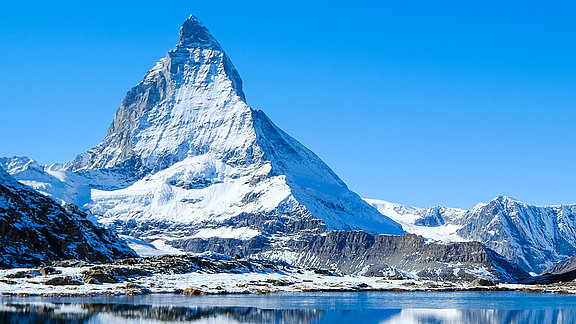 Ein Foto des Matterhorns.